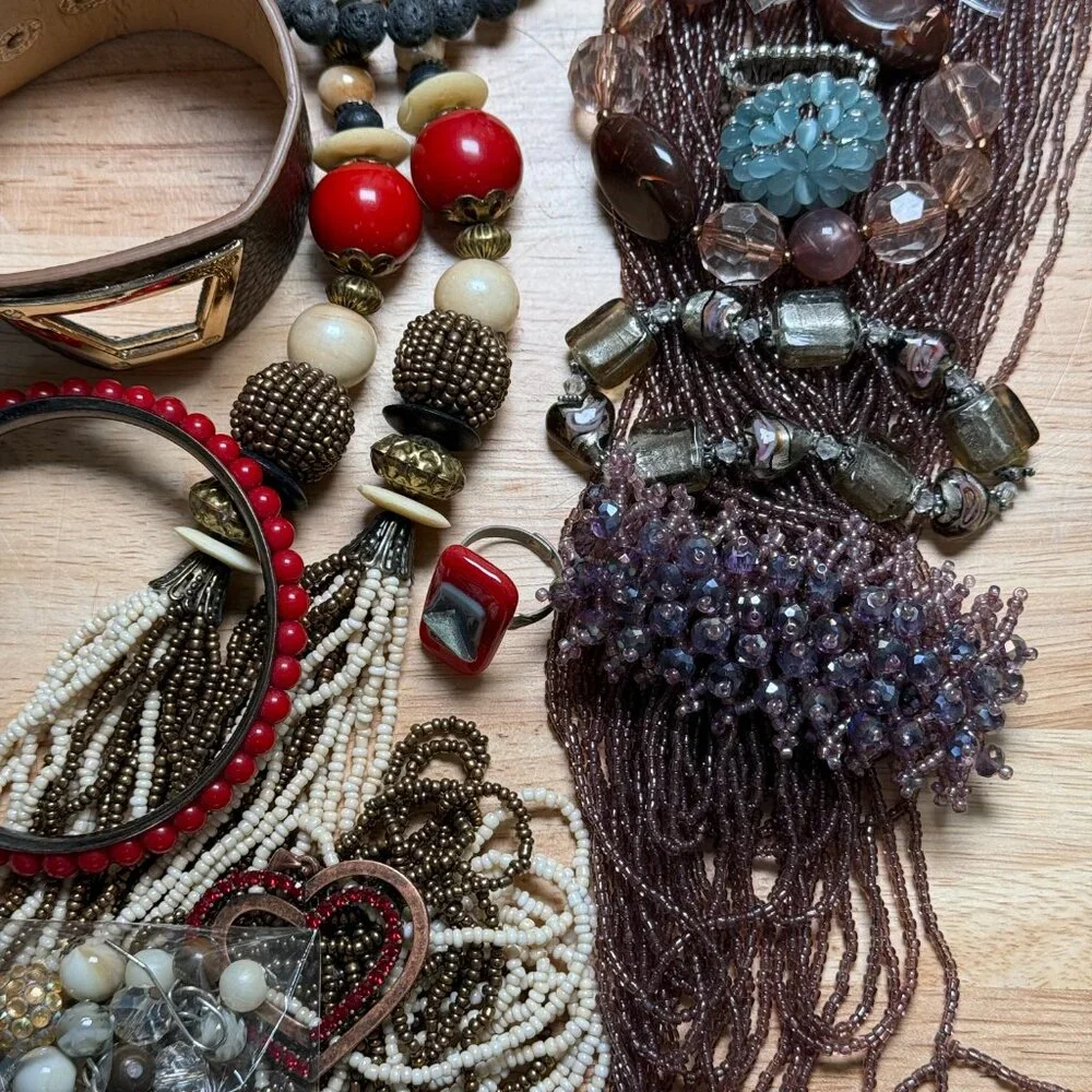 ✨ New Jewelry Drops! ✨ Featuring brands like Monet, Chico’s, J. Crew, WHBM, Bets